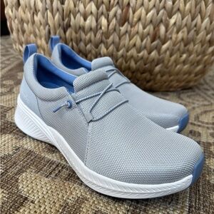 Dansko Marlee Slip-On Elastic Cord Sneaker Shoe Light Gray Size 38 Womens 7.5-8